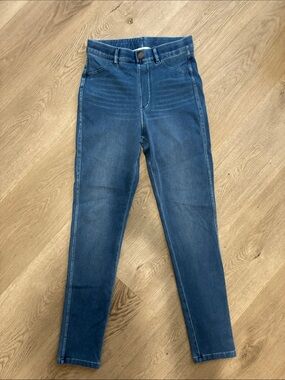 NWOT Rae Mode Skinny Stretch Jeans in Medium Blue